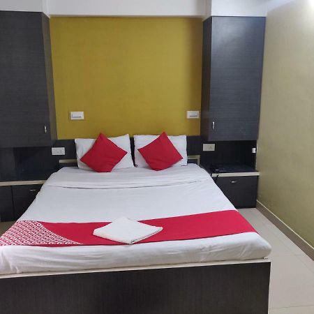 Hotel Jagat Siliguri Extérieur photo